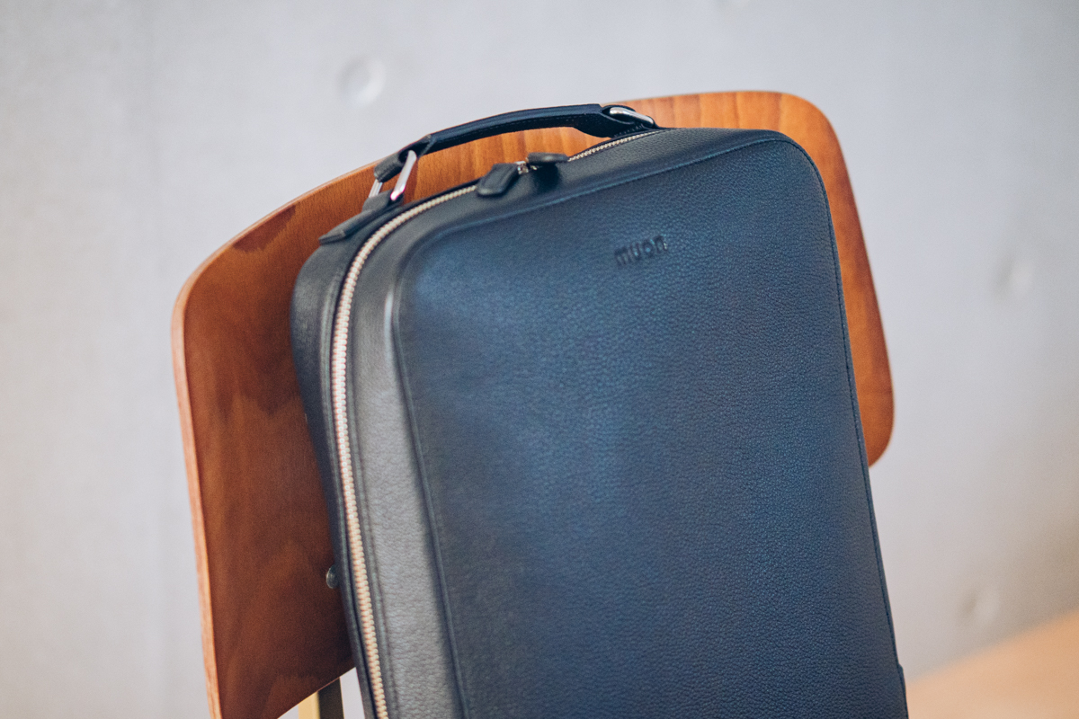 muon The BackPack（スクエア型レザーリュック）の持ち手