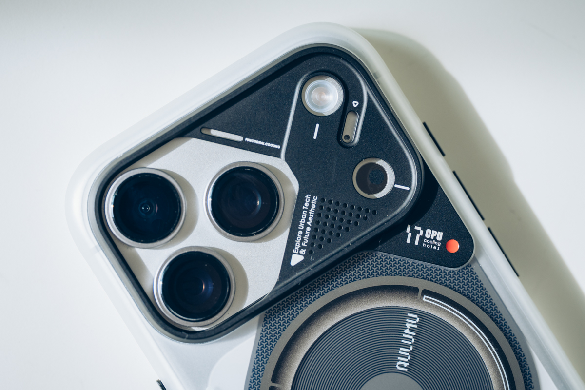 カメラ周りの保護イメージ