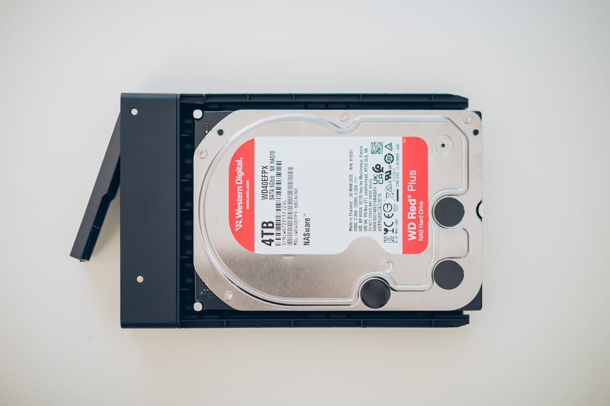 UGREEN NASync DXP2800の初期設定方法