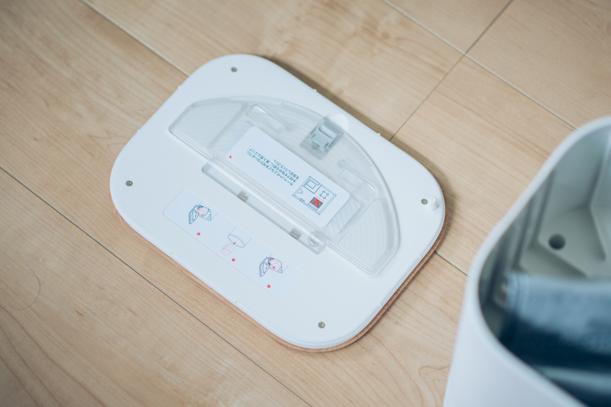 SwitchBotロボット掃除機 K11+のごみ収集ボックスの蓋