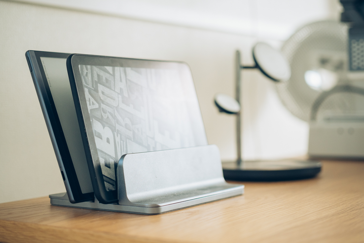 タブレットスタンド