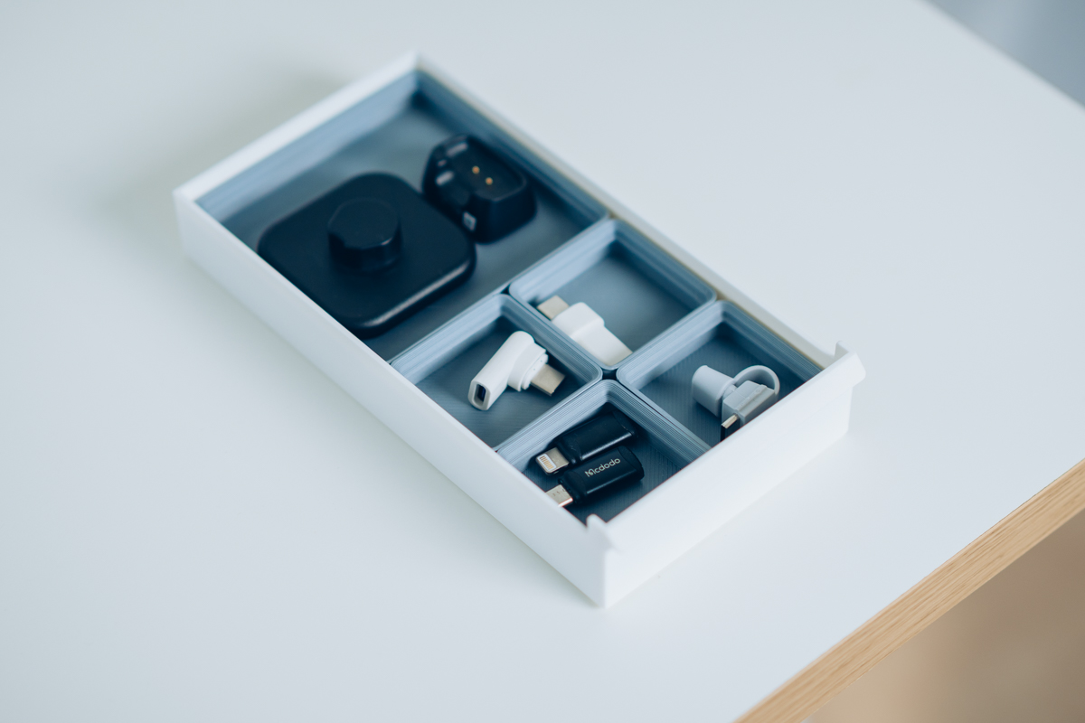 DASHBOARDのシステムと例の引き出しの中身