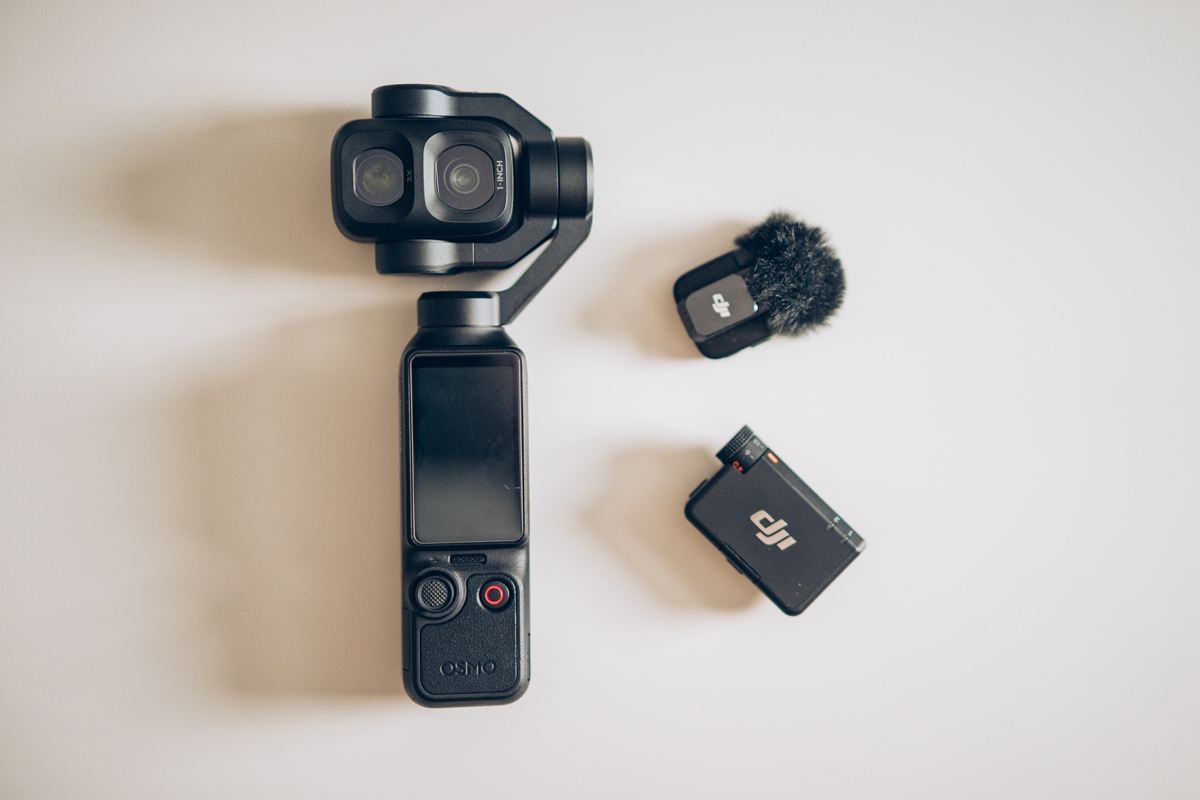Osmo Pocket 4PとDJI Mic Mini 2トランスミッター、Osmo FrameTap