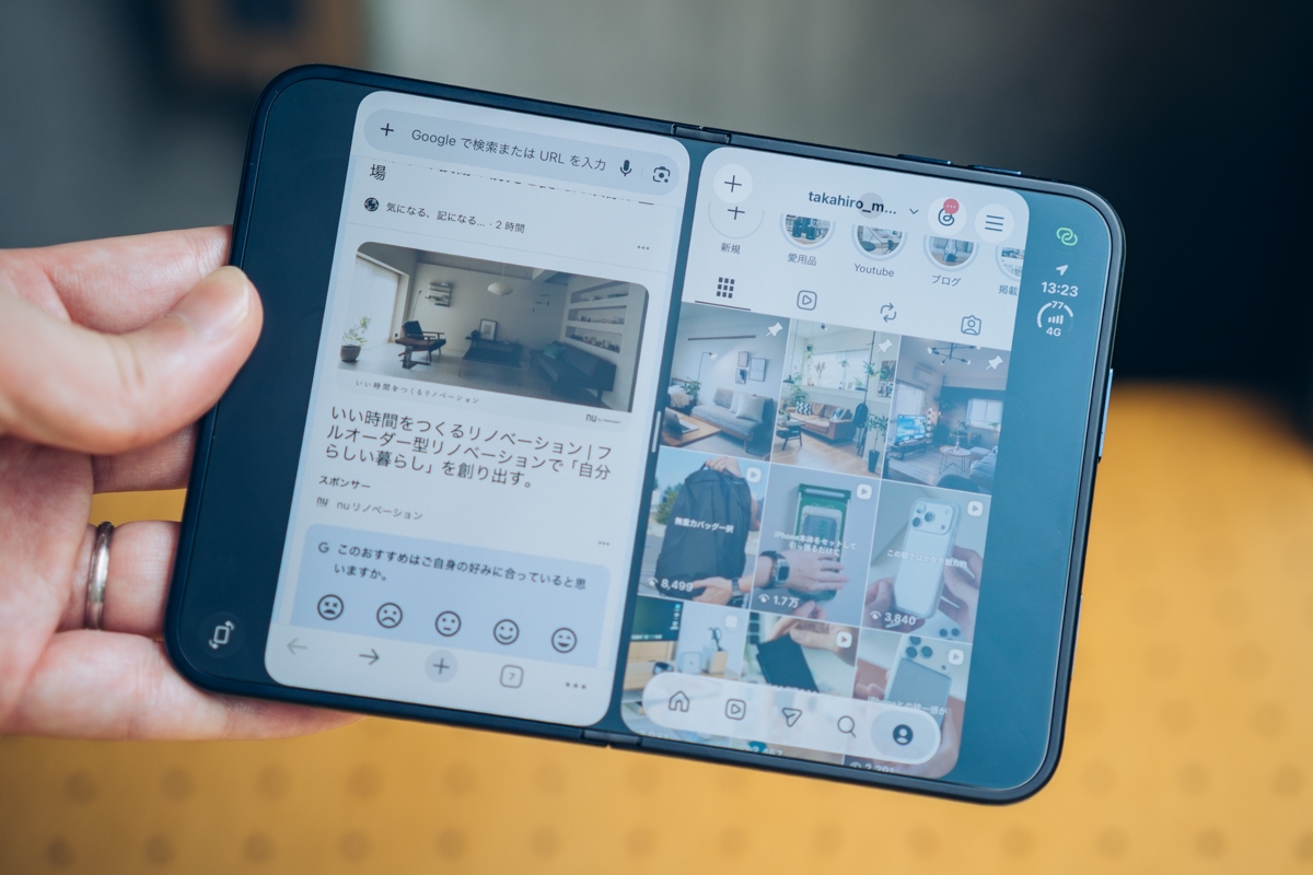 iPhone Duoのインナーディスプレイで2つのアプリを左右に並べた画面