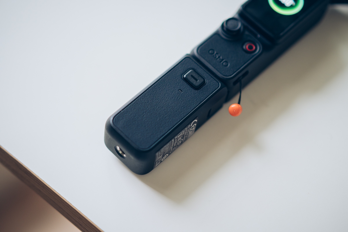 DJI Osmo Pocket 4 バッテリーハンドル